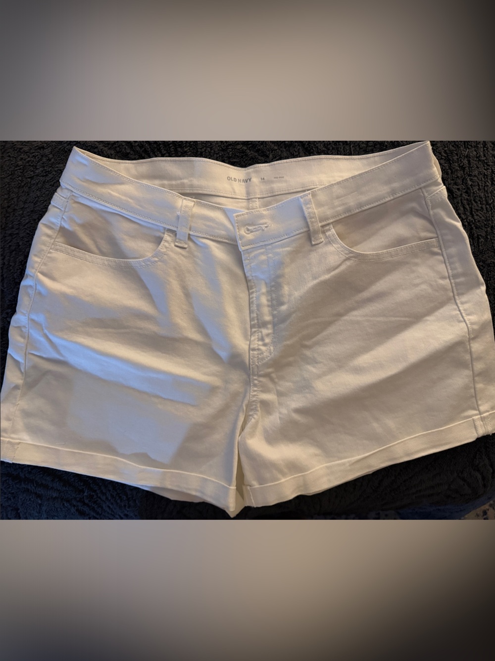 Old Navy White Women's Jean Shorts
